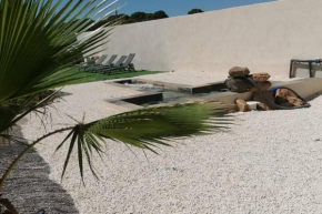 jacuzzi cool